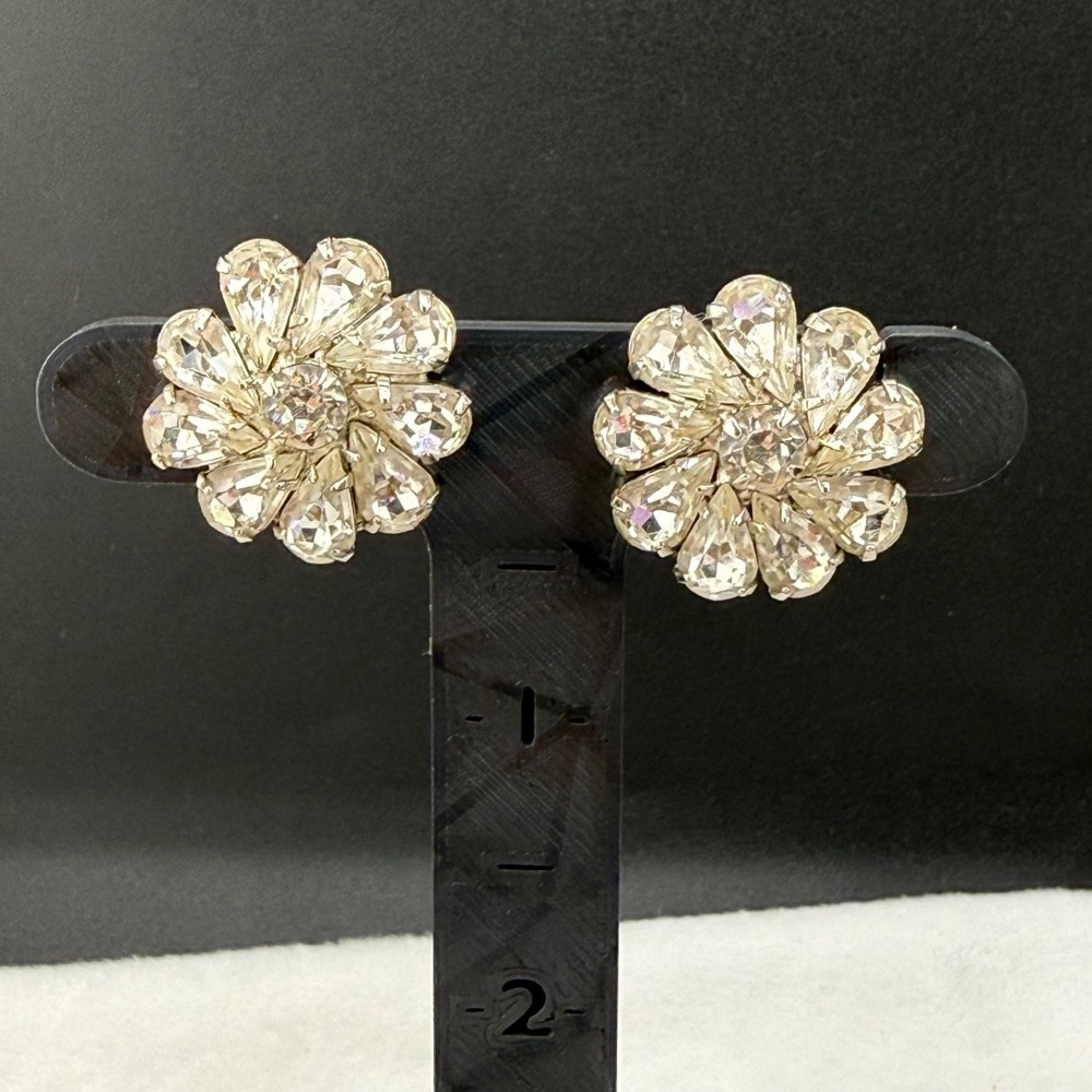 Vintage Weiss Earrings Silver Rhinestone Clip On Floral Cluster Signed 1in